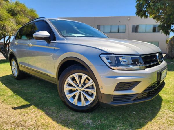 2017 VOLKSWAGEN TIGUAN 4D WAGON 5NA MY18 110 TSI TRENDLINE image