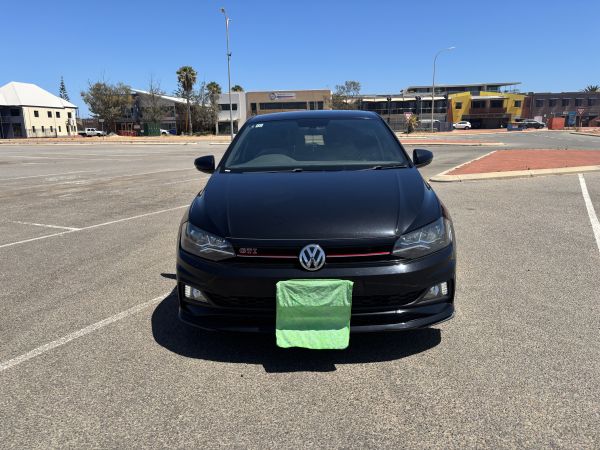 2018 Volkswagen POLO Hatchback image