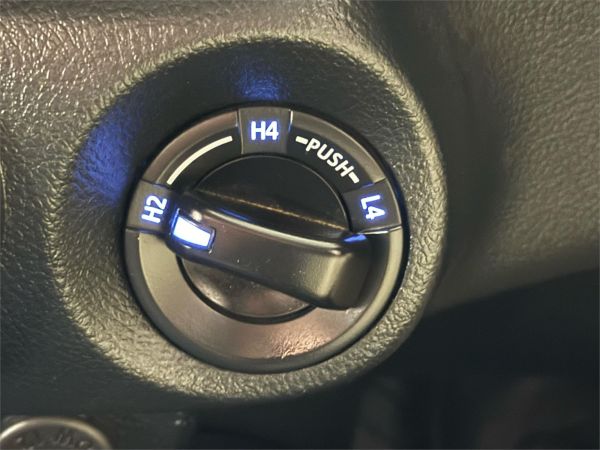 2018 TOYOTA HILUX X CAB C/CHAS GUN126R MY19 SR (4x4) image