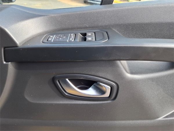 2022 Renault Trafic X82 MY23 Premium image