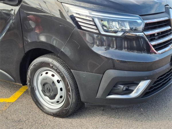 2022 Renault Trafic X82 MY23 Premium image