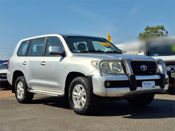 2009 Toyota Landcruiser Wagon VDJ200R GXL image
