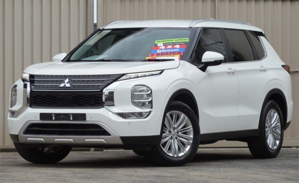 2021 MITSUBISHI OUTLANDER 4D WAGON ZM MY22 LS 7 SEAT (AWD) image