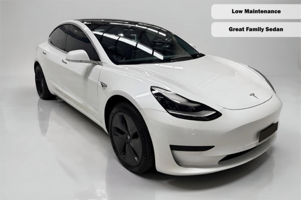 2020 Tesla Model 3 Sedan MY20 Standard Range Plus image