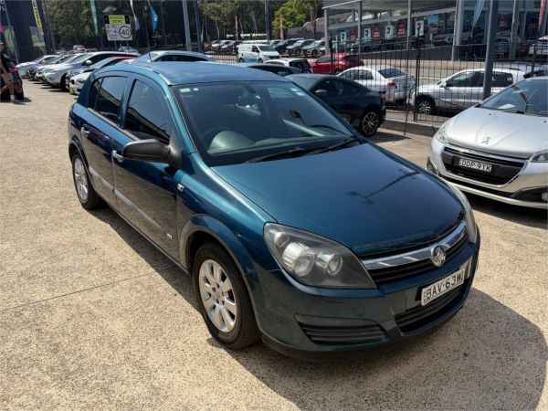 2006 HOLDEN ASTRA 5D HATCHBACK AH MY06.5 CD image