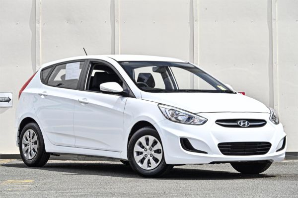 2017 Hyundai Accent Hatchback RB4 MY17 Active image