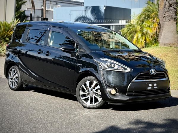 2017 Toyota Sienta Wagon NHP170 Hybrd image
