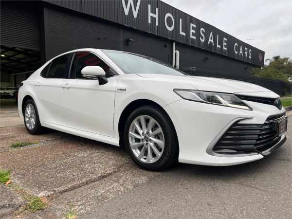 2024 Toyota Camry Sedan AXVH70R Ascent image