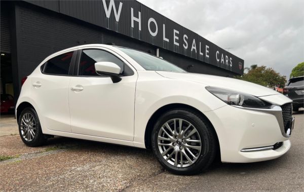 2022 Mazda 2 Hatchback DJ2HAA G15 GT image