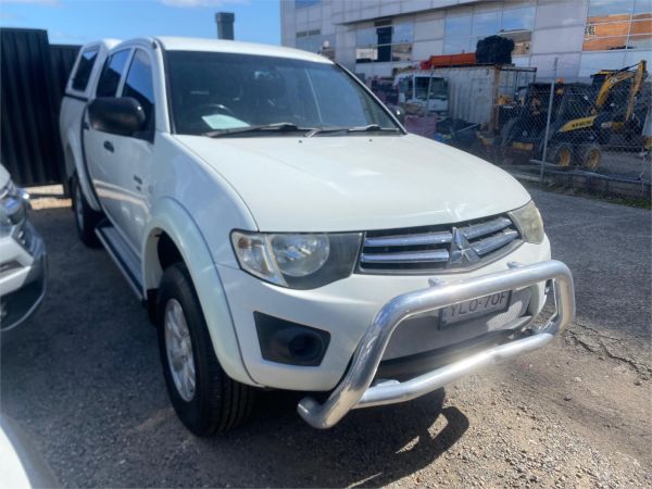 2011 Mitsubishi Triton Utility MN MY11 GL-R image