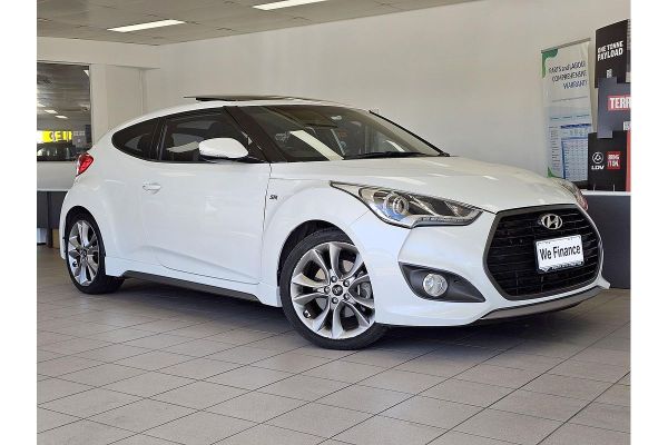 2015 Hyundai Veloster SR Turbo + FS4 Series II image