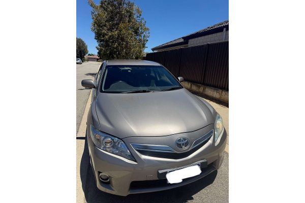 2011 Toyota Camry Hybrid AHV40R image