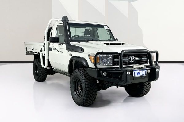 2019 Toyota LANDCRUISER WORKMATE (4x4) VDJ79R MY18 4X4 image