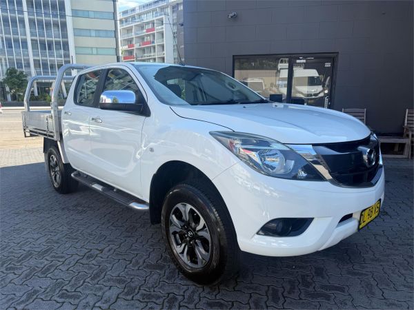 2017 MAZDA BT-50 DUAL CAB UTILITY MY17 UPDATE XTR HI-RIDER (4x2) image