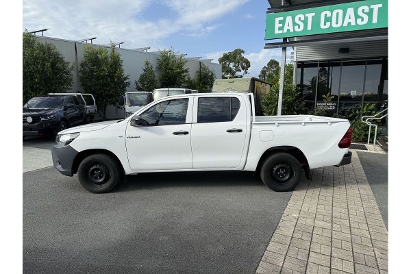 2020 Toyota Hilux Workmate TGN121R Rear Wheel Drive image