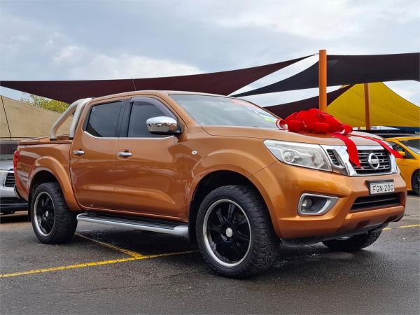 2015 Nissan Navara Utility D23 ST image