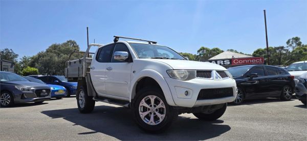 2014 MITSUBISHI TRITON DOUBLE CAB UTILITY MN MY14 UPDATE GLX-R (4x4) image