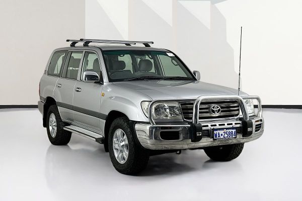 2007 Toyota LANDCRUISER GXL (4x4) UZJ100R UPGRADE II image