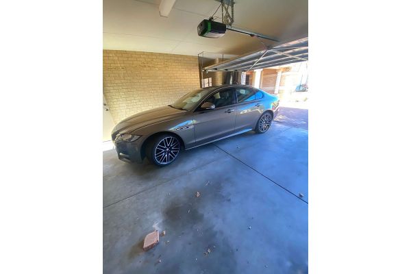 2016 Jaguar XF 25t R-Sport X260 image