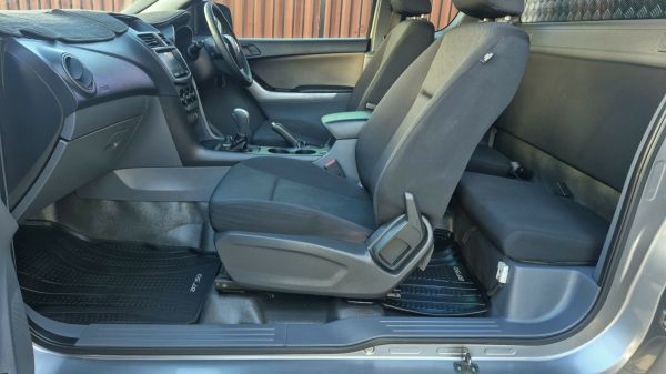 2019 Mazda BT-50 UR0YG1 XT image