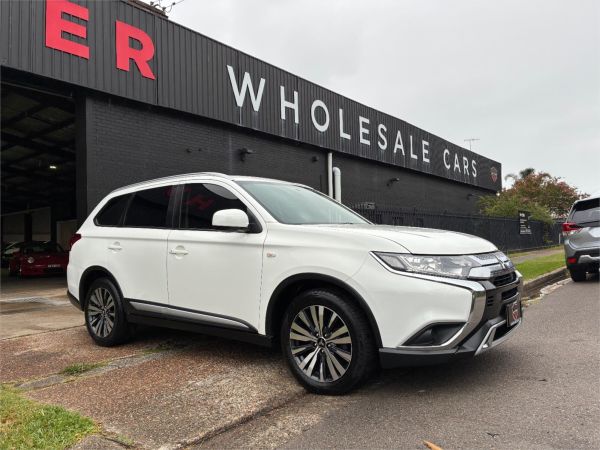 2019 Mitsubishi Outlander Wagon ZL MY19 ES image