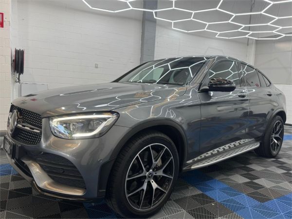 2019 MERCEDES-BENZ GLC 4D COUPE C253 MY20 300 4MATIC image