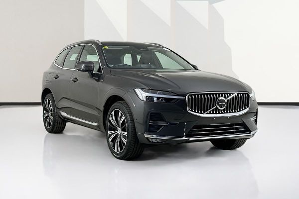 2022 Volvo XC60 ULTIMATE B5 BRIGHT MHEV 246 MY23 image
