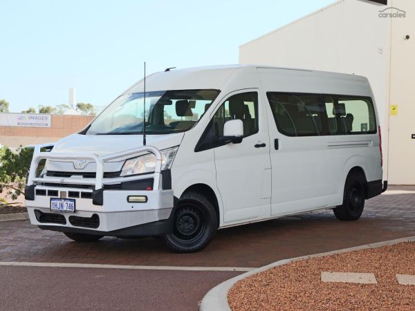 2020 Toyota Hiace Commuter Super LWB Auto image