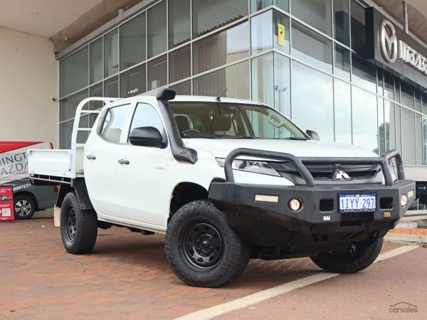 2022 Mitsubishi Triton MR GLX image