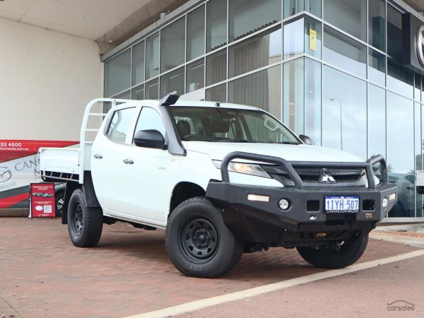 2022 Mitsubishi Triton MR GLX image