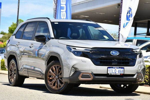 2025 Subaru Forester Hybrid Sport S6 image