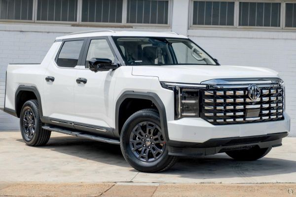 2025 MG MGU9 Explore Auto 4X4 MY25 Dual Cab image