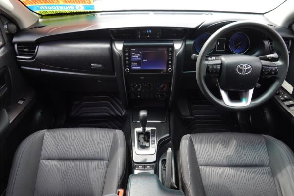 2021 TOYOTA FORTUNER 4D WAGON GUN156R GX image
