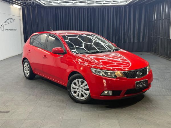 2013 Kia Cerato Hatchback TD MY13 Si image