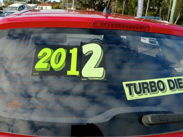 2012 Hyundai i30 FD MY12 SLX 1.6 CRDi 4 Speed Automatic Hatchback image