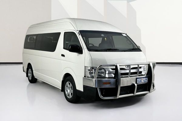 2018 Toyota HIACE COMMUTER KDH223R MY16 ELWB High Roof image