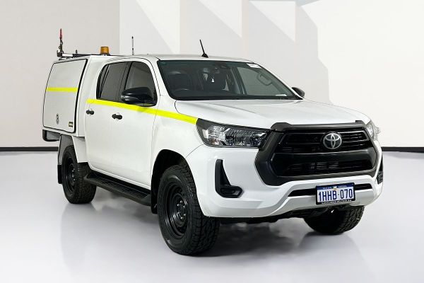 2021 Toyota HILUX SR (4x4) GUN126R FACELIFT 4X4 image