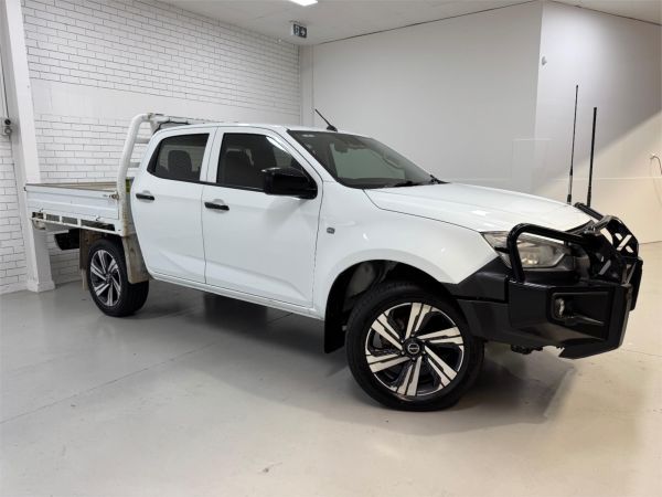 2020 ISUZU D-MAX CREW C/CHAS RG MY21 SX (4x4) image