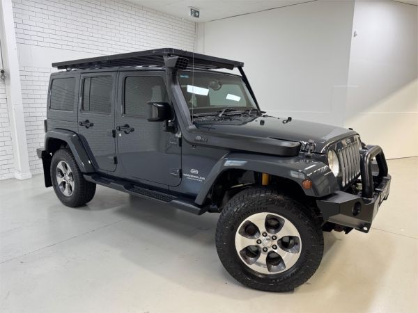 2017 JEEP WRANGLER UNLIMITED 4D HARDTOP JK MY18 OVERLAND (4x4) image