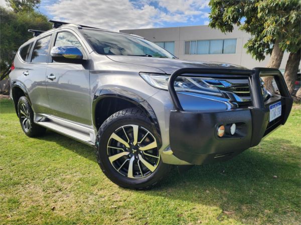 2017 MITSUBISHI PAJERO SPORT 4D WAGON MY17 GLS (4x4) 7 SEAT image