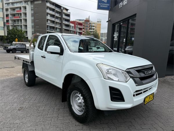 2018 ISUZU D-MAX SPACE C/CHAS TF MY17 SX (4x4) image