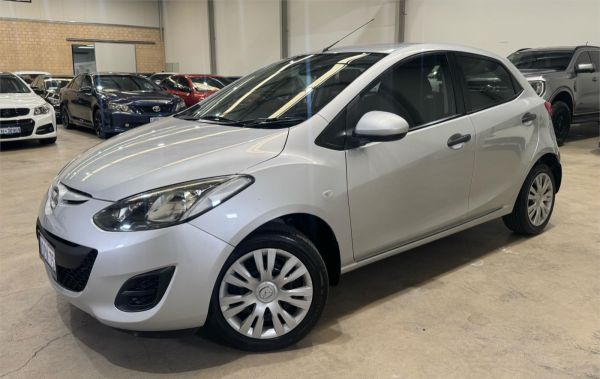 2010 MAZDA MAZDA2 5D HATCHBACK DE NEO image