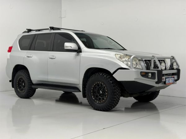 2013 TOYOTA LANDCRUISER 4D WAGON KDJ150R 11 UPGRADE PRADO ALTITUDE (4x4) image