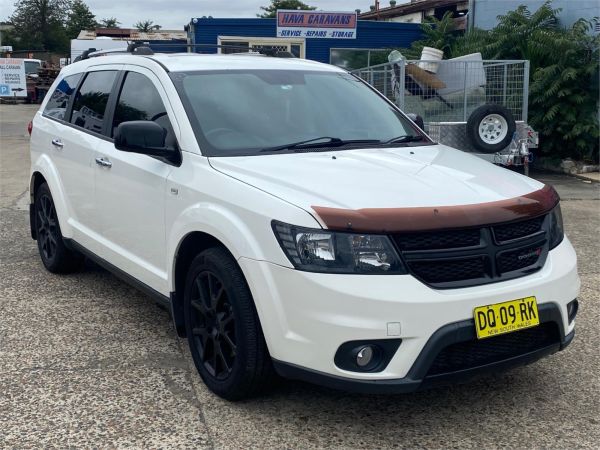 2015 Dodge Journey Wagon JC MY15 R/T image