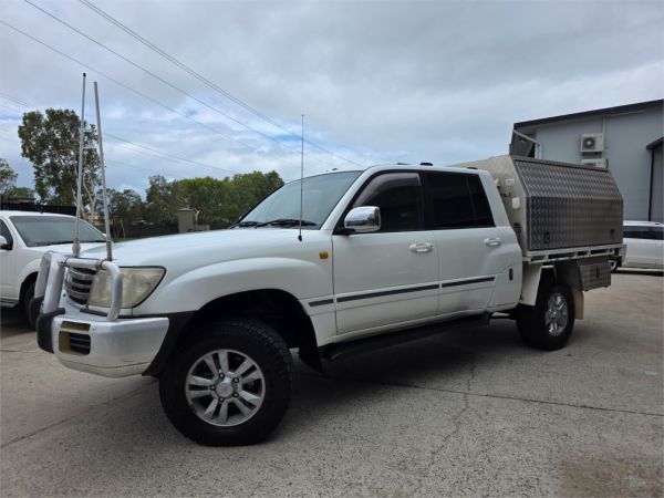 2005 Toyota Landcruiser Wagon HDJ100R Sahara image
