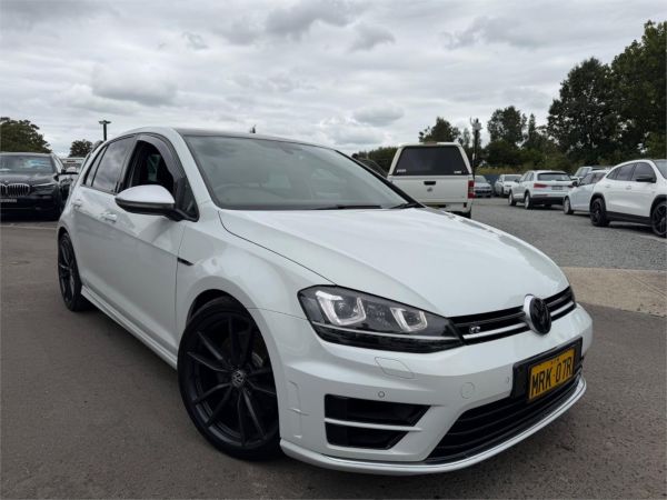 2016 Volkswagen Golf Hatchback VII MY16 R image