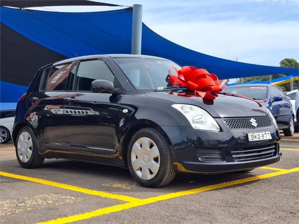 2009 Suzuki Swift Hatchback RS415 image