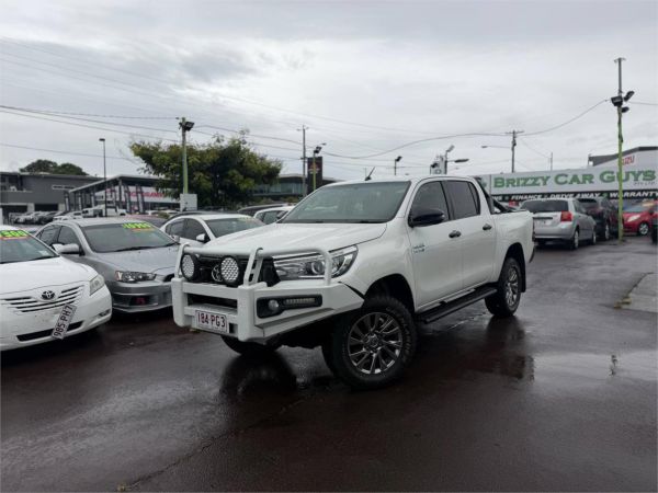 2019 TOYOTA HILUX DOUBLE CAB P/UP GUN126R MY19 SR5 (4x4) image