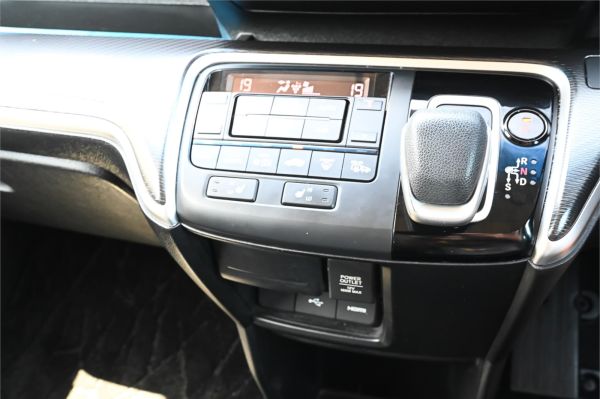 2017 Honda Step Wagon Wagon RP5 Hybrid G EX Honda Sensing image