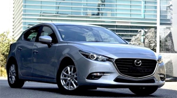 2017 Mazda 3 Hatchback BN5478 Maxx image
